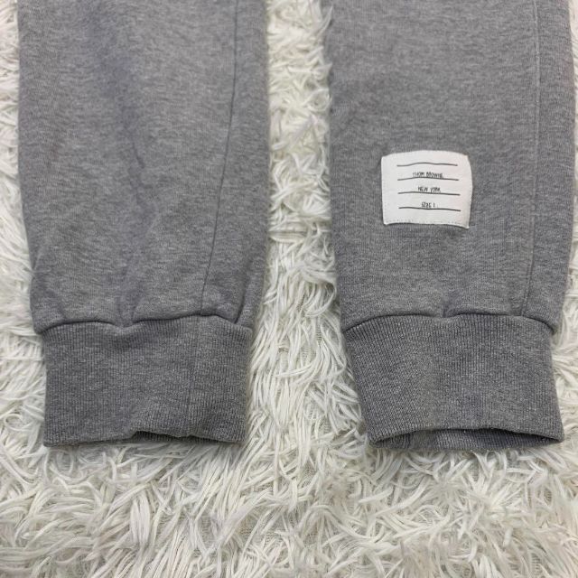 50%OFF】 フォーバー パーカー THOM トップス トムブラウン BROWNE
