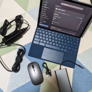 ヒューレットパッカード(HP)のChromebook HP x2 11 8GB/USキー + ケース + マウス(タブレット)