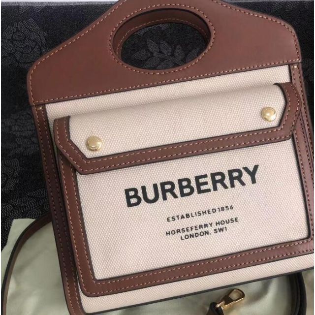 BURBERRY - BURBERRY バーバリー ポケットバッグ