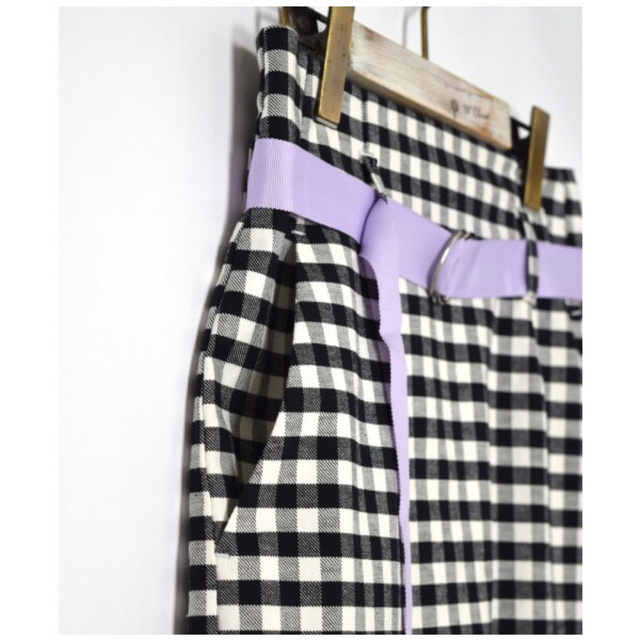 w closet(ダブルクローゼット)のベルト付き ギンガムチェックナロースカート レディースのスカート(ロングスカート)の商品写真
