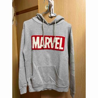 マーベル(MARVEL)のMARVEL  パーカー　Mサイズ(パーカー)