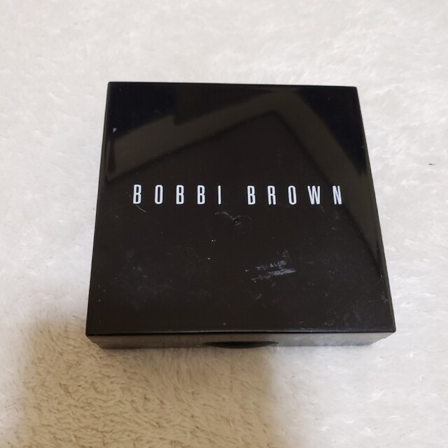 BOBBI BROWN(ボビイブラウン)のボビイブラウン❤️シマーパウダー❤️ブロンズ コスメ/美容のベースメイク/化粧品(フェイスパウダー)の商品写真