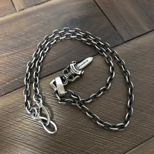 Chrome Hearts(クロムハーツ)のクロムハーツ ダガー ネックレス トップ ノーブランドベイル&チェーンセット メンズのアクセサリー(ネックレス)の商品写真