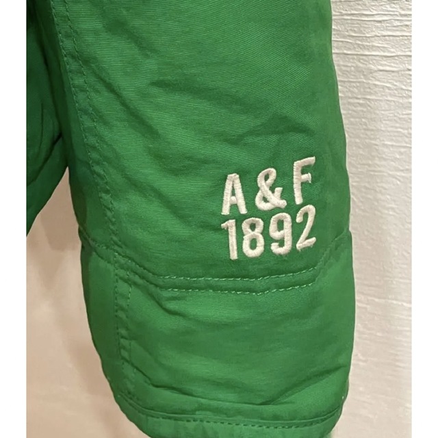 Abercrombie&Fitch(アバクロンビーアンドフィッチ)の【大セール ★】Abercrombie&FitchナイロンジャケットグリーンS メンズのジャケット/アウター(ミリタリージャケット)の商品写真