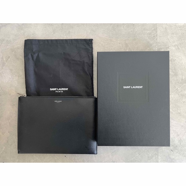 Saint Laurent サンローラン　クラッチバッグ　タブレットホルダー