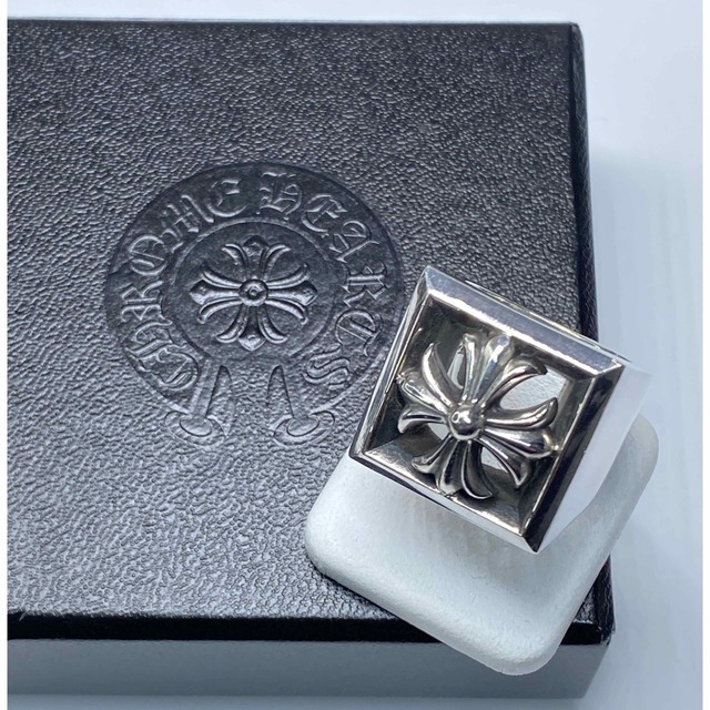 新版 Chrome Hearts レターブロックリング HEARTS(クロムハーツ) CHROME - リング(指輪) 新版 Chrome Hearts レターブロックリング HEARTS(クロムハーツ) CHROME - リング(指輪)