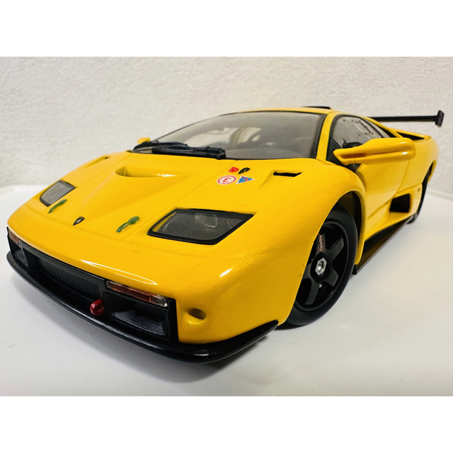 HW/Lamborghiniランボルギーニ Diabloディアブロ 1/18ミニカー