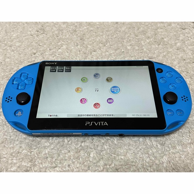 PlayStationVita PCH-2000 (8GBメモリーカード付)