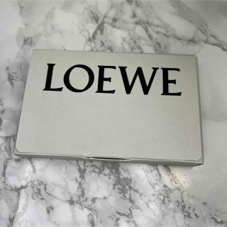 ロエベ(LOEWE)のロエベ オードゥパルファン 001 ウーマン マン サンプル2本セット(ユニセックス)