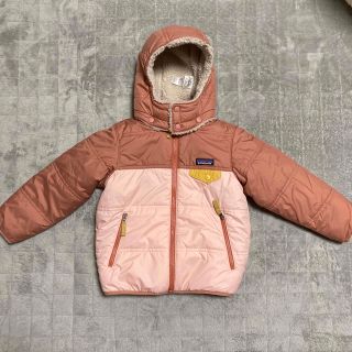 パタゴニア(patagonia)のpatagonia パタゴニア　ボア　リバーシブル　アウター　5T(ジャケット/上着)