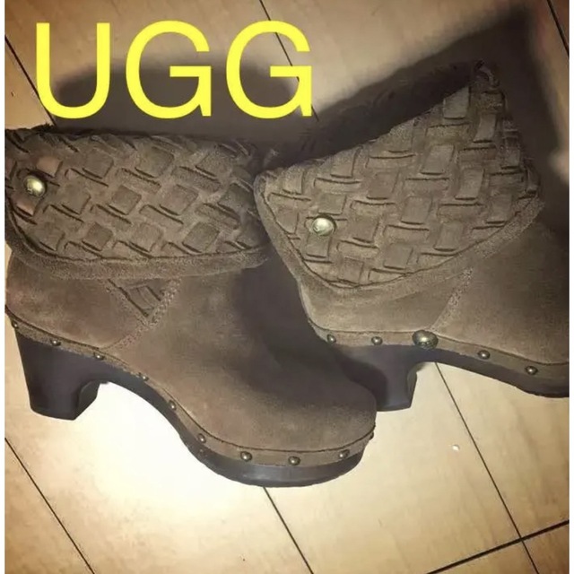 UGG(アグ)のUGGブーツ レディースの靴/シューズ(ブーツ)の商品写真