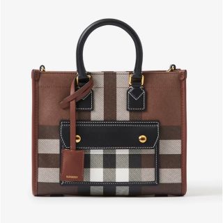 バーバリー(BURBERRY) ハンドバッグ(レディース)の通販 2,000点以上