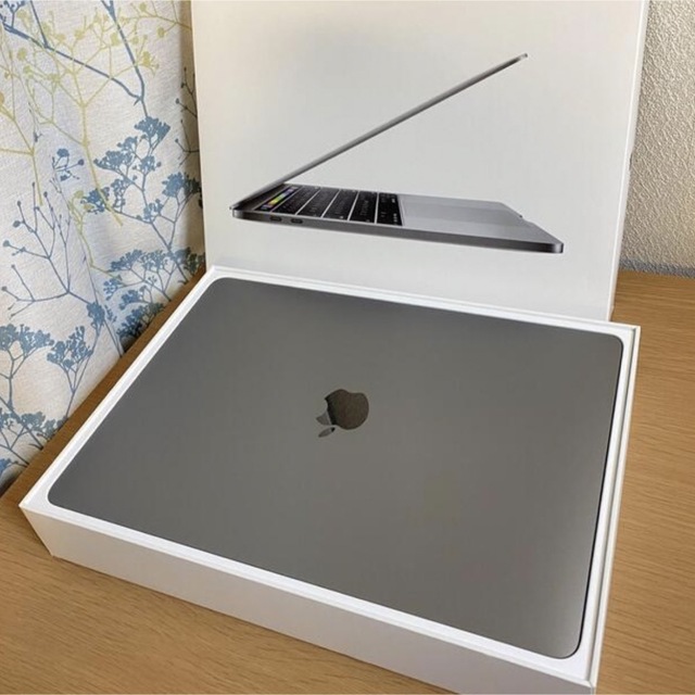 MacBook Pro 最新Venture Windows 4K Office