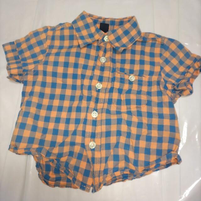 babyGAP(ベビーギャップ)のbabyGAP 12〜18months シャツ キッズ/ベビー/マタニティのキッズ服男の子用(90cm~)(Tシャツ/カットソー)の商品写真