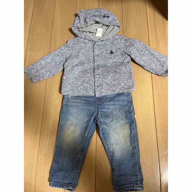 babyGAP(ベビーギャップ)のベビーGAP  パーカー&デニム キッズ/ベビー/マタニティのベビー服(~85cm)(ニット/セーター)の商品写真