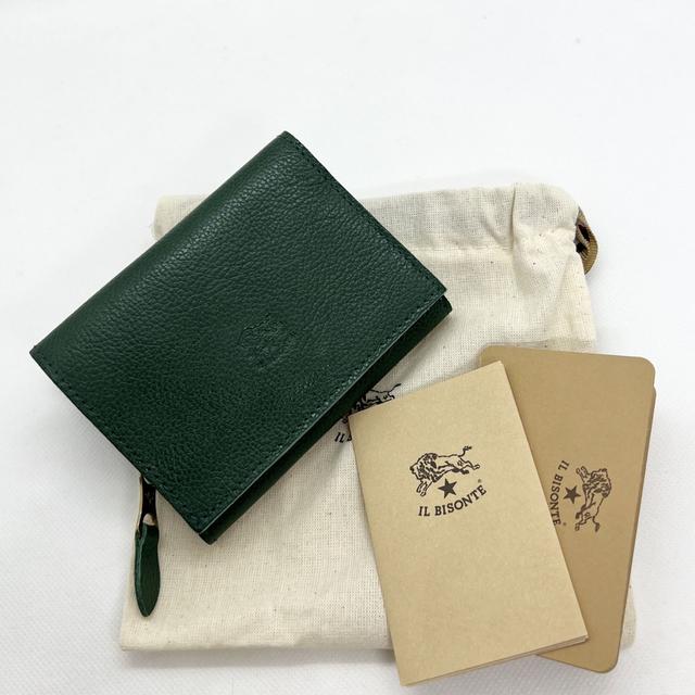 新品未使用】イルビゾンテ 三つ折りコンパクト財布 ☆ヴェルデグリーン