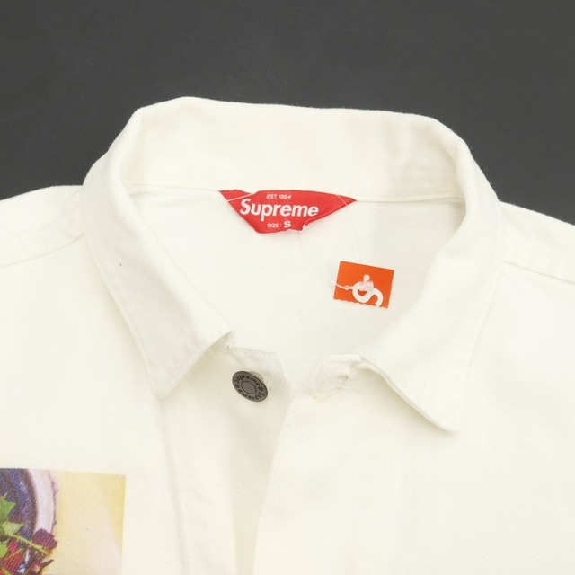 Supreme(シュプリーム)の【中古】シュプリーム Supreme 2022年春夏 Daido Moriyama Denim Trucker Jacket デニムジャケット Gジャン【サイズＳ】【メンズ】 メンズのジャケット/アウター(Gジャン/デニムジャケット)の商品写真