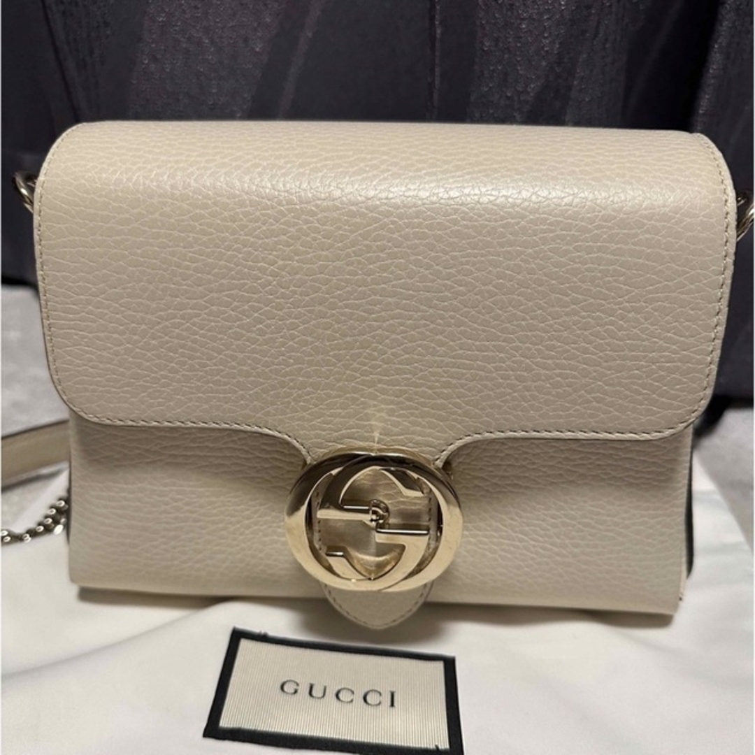 Gucci(グッチ)の美品　グッチ　ショルダーバッグ　チェーン　インターロッキング レディースのバッグ(ショルダーバッグ)の商品写真