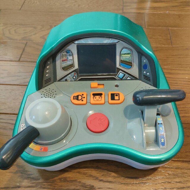 Takara Tomy(タカラトミー)のぼくはプラレール運転士ゲーム機 エンタメ/ホビーのゲームソフト/ゲーム機本体(その他)の商品写真