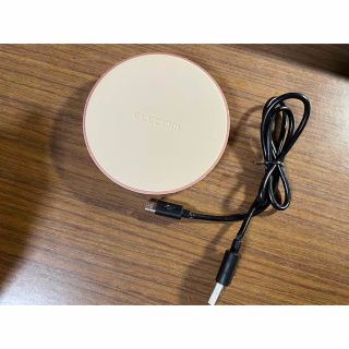 エレコム(ELECOM)のELECOM ワイヤレスチャージングベース W-QA02GD(バッテリー/充電器)