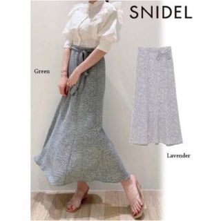 スナイデル(SNIDEL)のスナイデル　プリントナロースカート(ロングスカート)