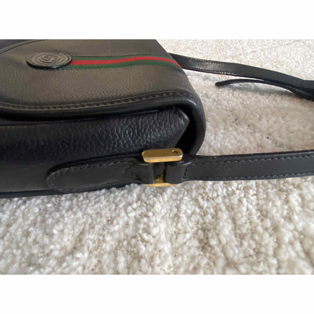 Gucci(グッチ)の【美品】グッチ ショルダーバッグ シェリーライン GG ロゴ グリーン フラップ レディースのバッグ(ショルダーバッグ)の商品写真