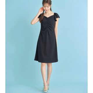 トッコクローゼット(TOCCO closet)の【新品】トッコ クローゼット フレアスリーブフロントギャザーワンピース 黒(ひざ丈ワンピース)