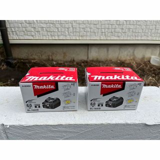 マキタ(Makita)の新品未使用　マキタ18v純正バッテリー2個セットＢＬ1860B(バッテリー/充電器)