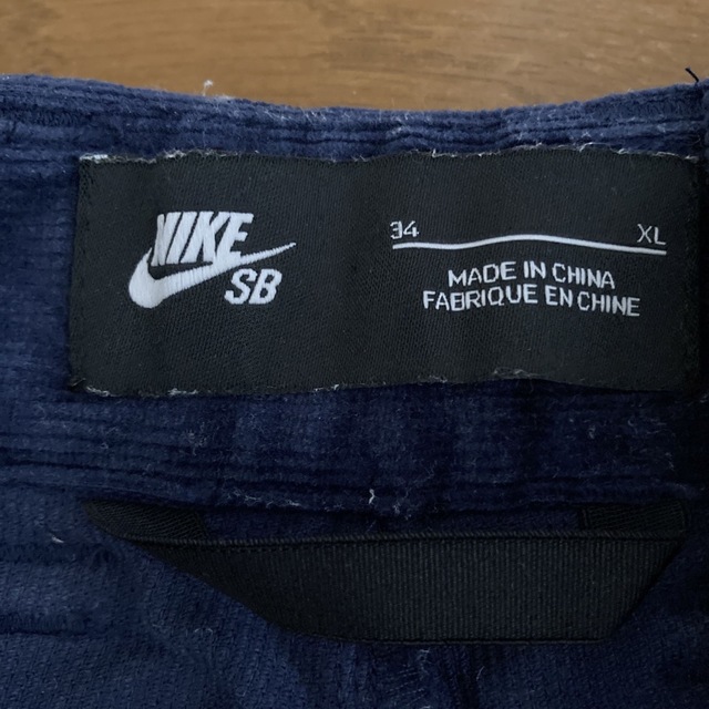 NIKE(ナイキ)のNike SB コーデュロイパンツ Blue 34 XL Used メンズのパンツ(ワークパンツ/カーゴパンツ)の商品写真