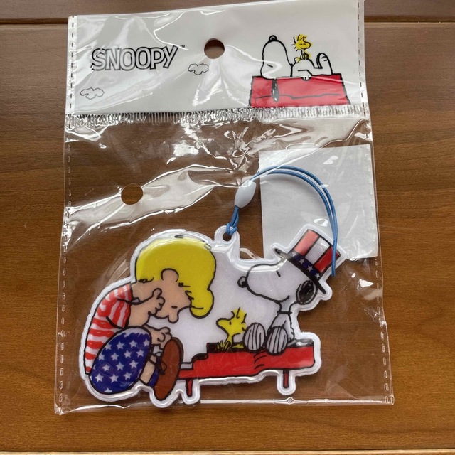 SNOOPY(スヌーピー)のスヌーピースマイルリフレクター　反射板 エンタメ/ホビーのアニメグッズ(キーホルダー)の商品写真