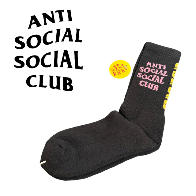 ANTI SOCIAL SOCIAL CLUB(アンチソーシャルソーシャルクラブ)のアンチソーシャルクラブ ASSC UNDEFEATED 靴下 メンズのレッグウェア(ソックス)の商品写真