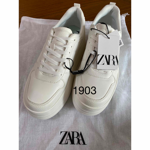 ZARA - ZARA プラットフォームスニーカー 38の通販 by 1903｜ザラなら