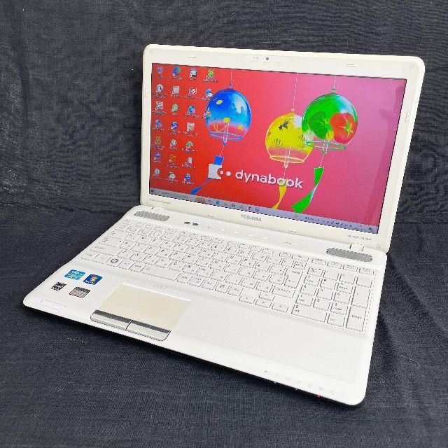 ☆TOSHIBA ノートパソコン T551/58CW