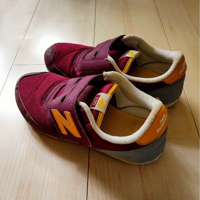 New Balance(ニューバランス)のニューバランス620 キッズ/ベビー/マタニティのキッズ靴/シューズ(15cm~)(スニーカー)の商品写真