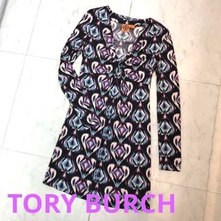 トリーバーチ(Tory Burch)の☆美品☆TORY BURCH　ワンピース　シルク　カシュクール　総柄　Vネック(ひざ丈ワンピース)