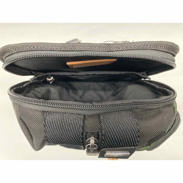 TUMI - 【新品未使用】TUMIボディーバッグ2223393OLOグリーン/ブラック