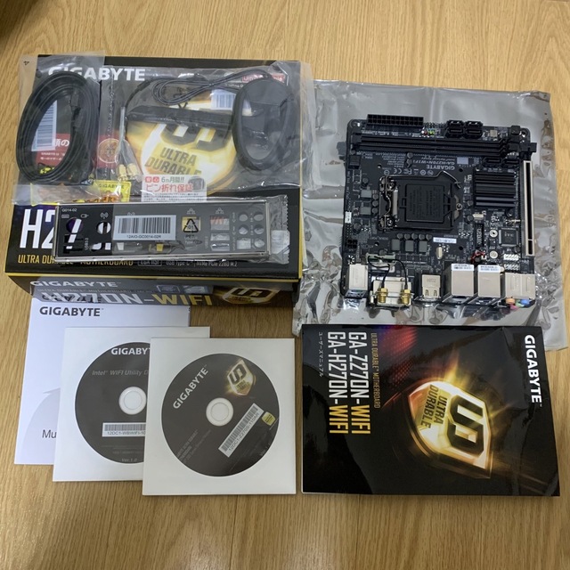Mini-ITX GIGABYTE GA-H270N-WIFI マザーボード - PCパーツ