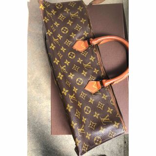 ルイヴィトン(LOUIS VUITTON)のヴィトン ・ヴィンテージサックトリアングル(ハンドバッグ)