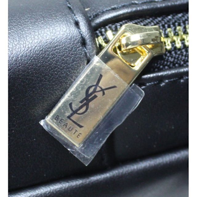 Yves Saint Laurent Beaute(イヴサンローランボーテ)のAByslp 新品未使用本物　YSL イヴサンローラン　ノベルティポーチ レディースのファッション小物(ポーチ)の商品写真