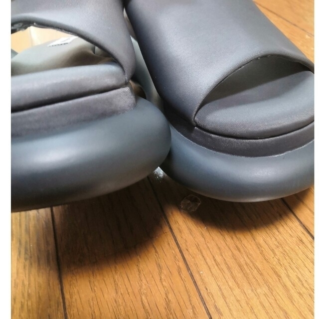 ENFOLD(エンフォルド)のエンフォルド Floating Sandals サンダル レディースの靴/シューズ(サンダル)の商品写真