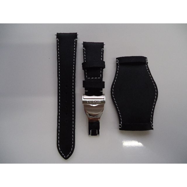 Tudor(チュードル)のチューダーブラックベイクロノ79360N　黒レザーベルト メンズの時計(レザーベルト)の商品写真