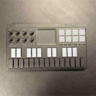 コルグ(KORG)のKORG nanoKEY Studio(MIDIコントローラー)