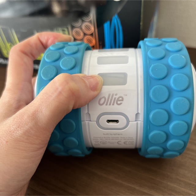 Spheroスマートフォンやタブレット操って遊ぶスマートトイ「Ollie」おもちゃ/ぬいぐるみ