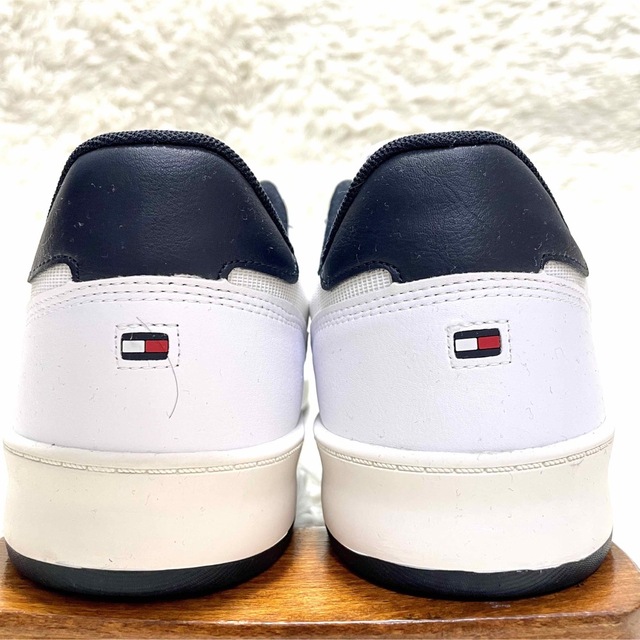 TOMMY HILFIGER(トミーヒルフィガー)の【タグ付き未使用】 トミーヒルフィガー レザー カップソール スニーカー LOW メンズの靴/シューズ(スニーカー)の商品写真