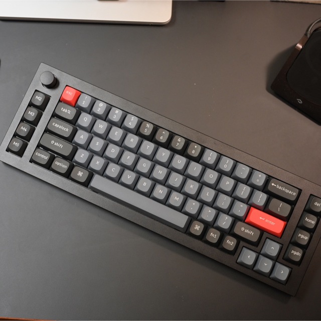 Keychron Q65 メカニカルキーボード 茶軸 日本で買 スマホ/家電/カメラ