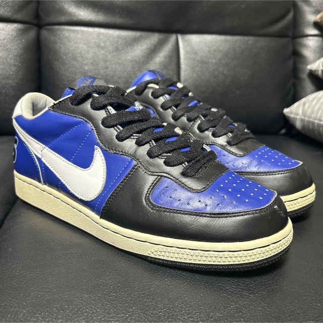 NIKE(ナイキ)のNIKE ZOOM TERMINATOR LOW BLUE DEVILS メンズの靴/シューズ(スニーカー)の商品写真