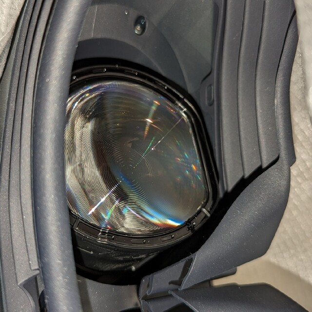 PlayStation VR(プレイステーションヴィーアール)の【ジャンク品】PS VR2 “Horizon” 同梱版 + 充電スタンド エンタメ/ホビーのゲームソフト/ゲーム機本体(その他)の商品写真