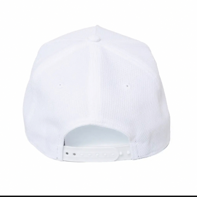 F.C.R.B.(エフシーアールビー)の2023発売　新品 ブリストル ニューエラ キャップ　ホワイト　bristol メンズの帽子(キャップ)の商品写真