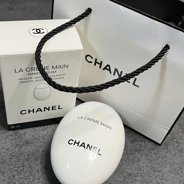 CHANEL(シャネル)のCHANEL シャネル　ハンドクリーム　ラ クレーム マン コスメ/美容のボディケア(ハンドクリーム)の商品写真