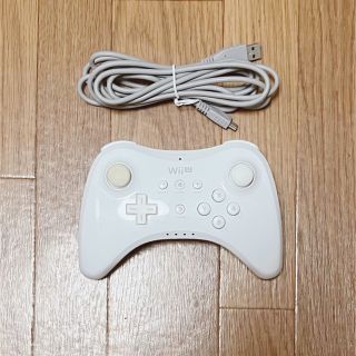 ウィーユー(Wii U)のWii U PRO コントローラー 白(その他)